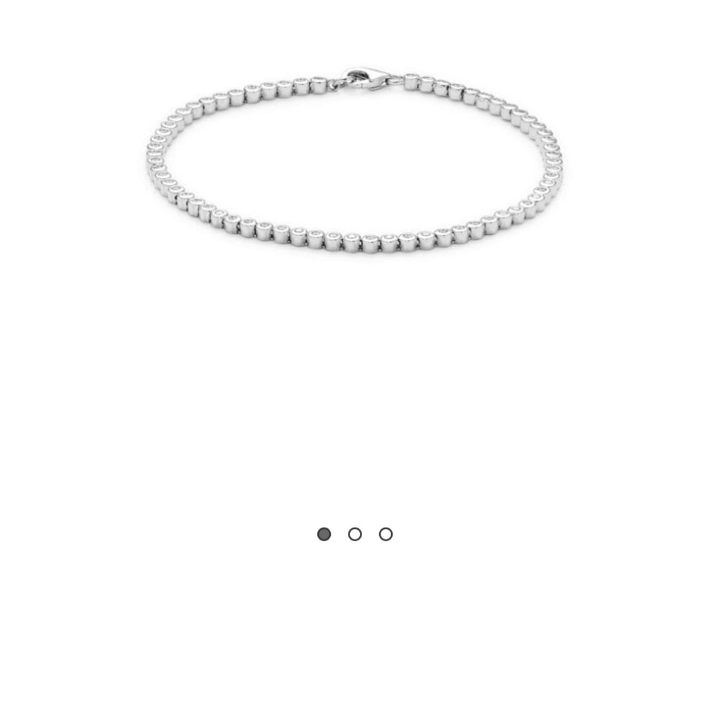 14k white gold Diamond Tennis Bracelet - .064 TCW